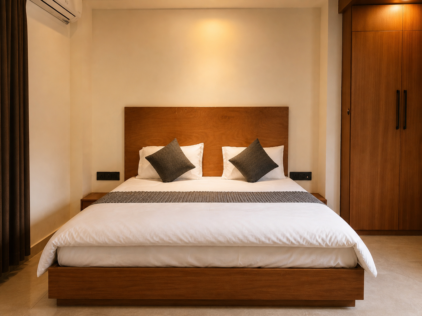 Royal Suites at Kanmukh Palace